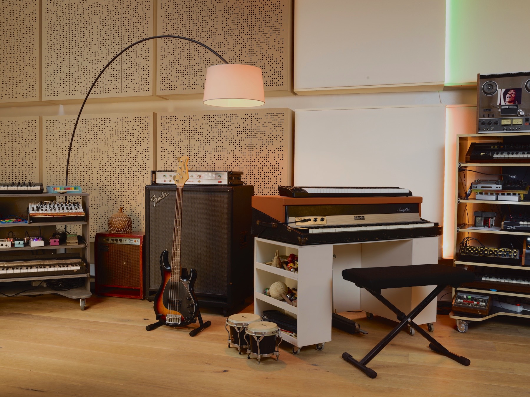 Studio 17, instrumentenpark voor verhuur